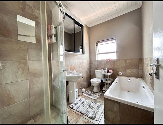 2 BEDROOM APARTMENT FOR SALE IN MELODIE